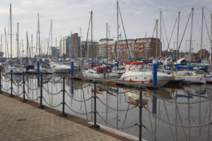 Hull Marina 