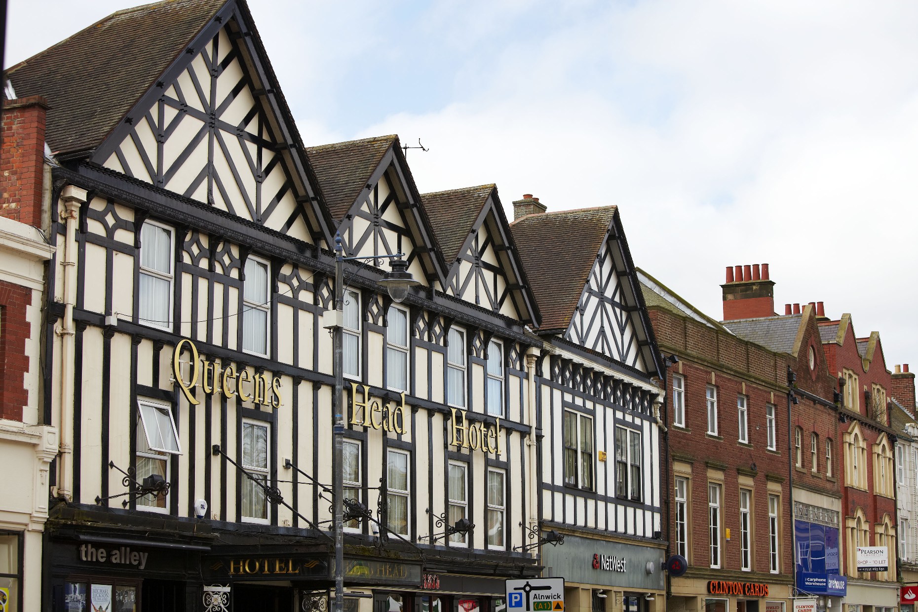 The Queen's Head hotel ©www.visitnorthumberland.com.