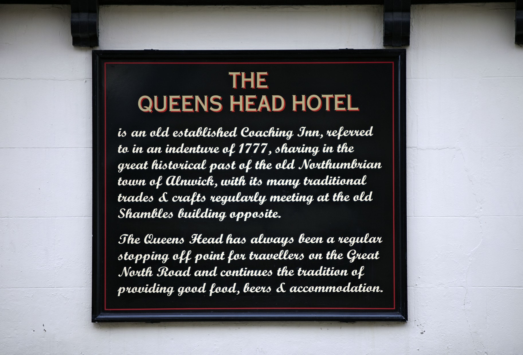 Notice on the Queen's head Alnwick ©www.visitnorthumberland.com