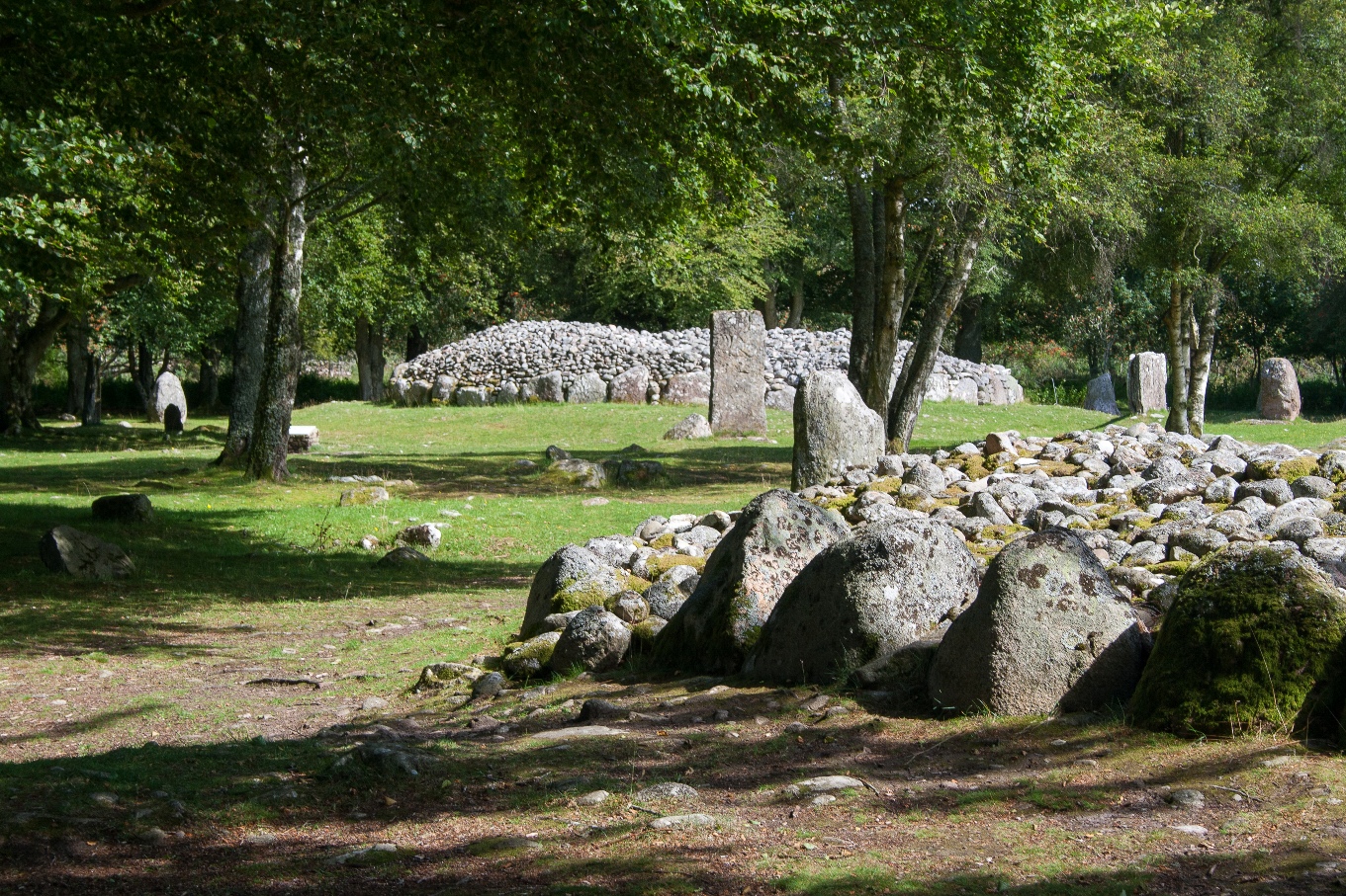 Clava Cairns - a bronze age site near Culloden ©The Highland Council