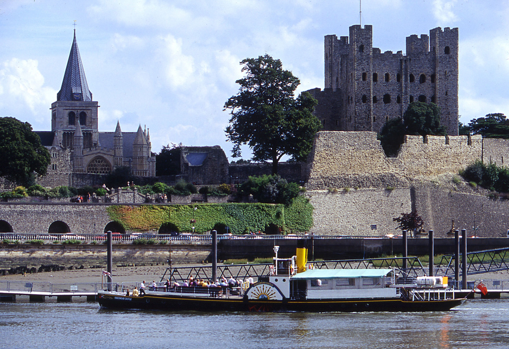 Catheral and Castle from the river© Visit Britain and Visit Kent
