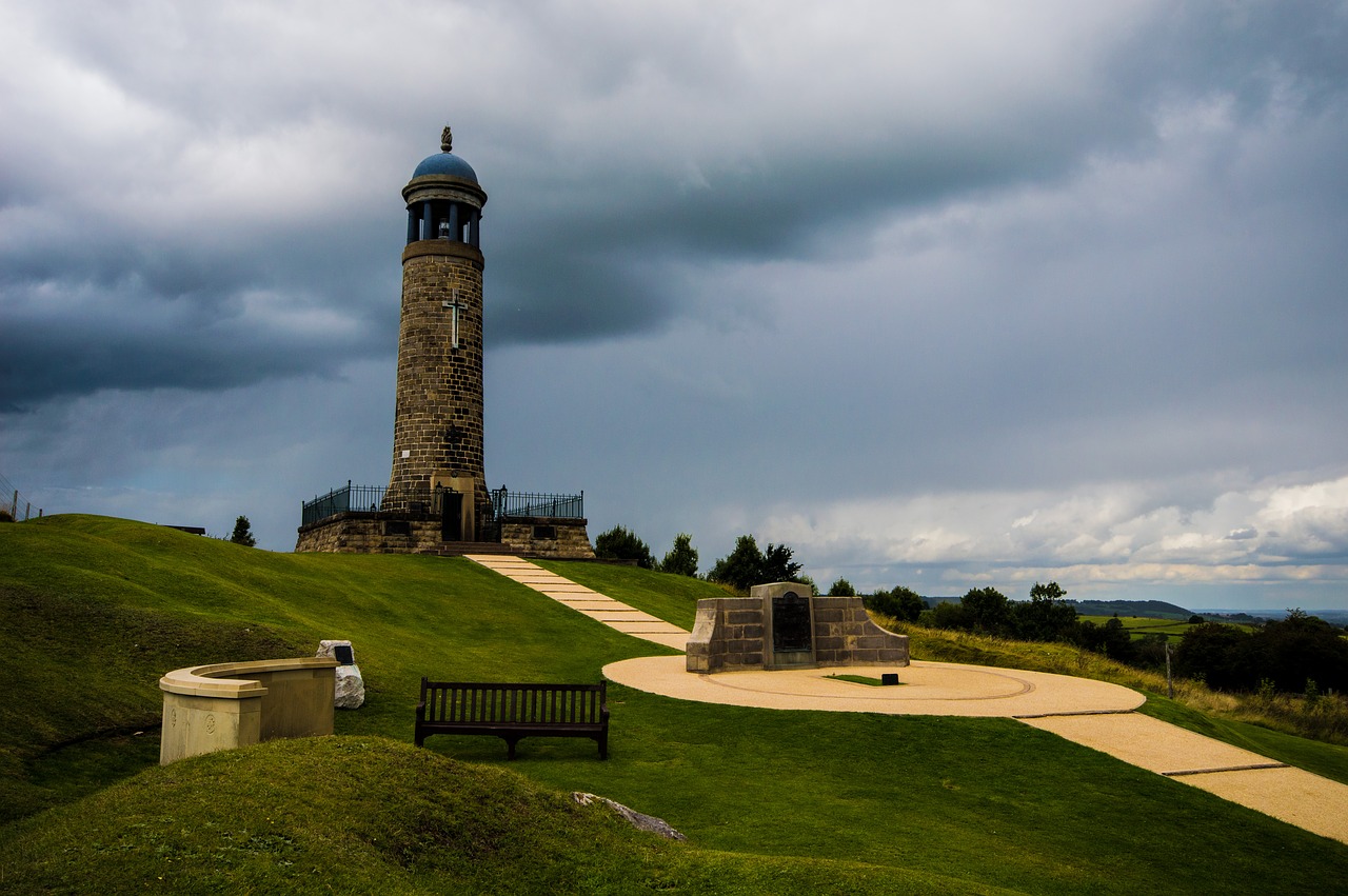 Crich Derbyshire by wakeyfan on pixabay