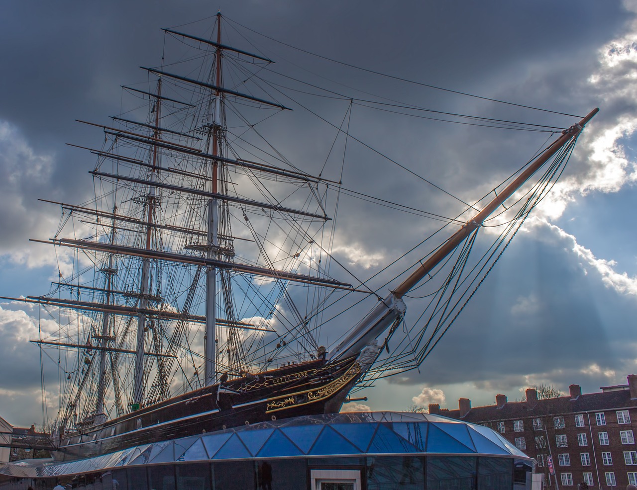 Cutty Sark by jeffwallis on Pixabay