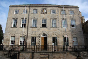 Stamford Town Hall cc-by-sa/2.0 - © Richard Croft