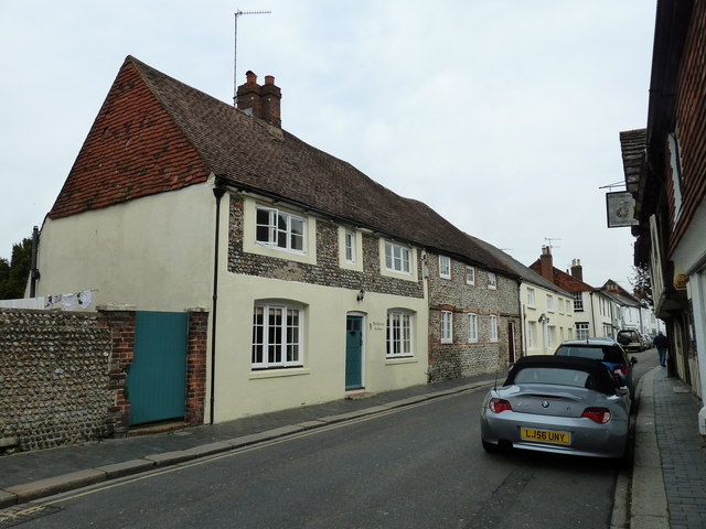 Tarring High Street © Basher Eyre (cc-by-sa/2.0)