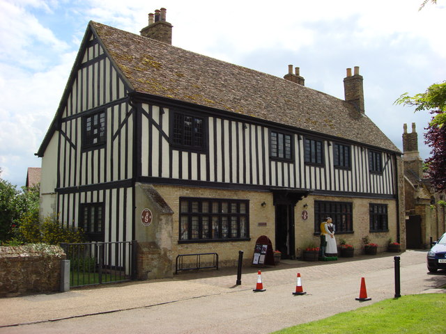 Oliver Cromwell's timber-framed House © Oxyman (cc-by-sa/2.0)