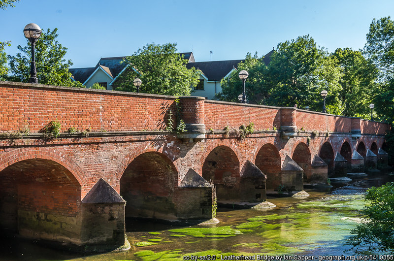 Town Bridge, Leatherhead, River Mole