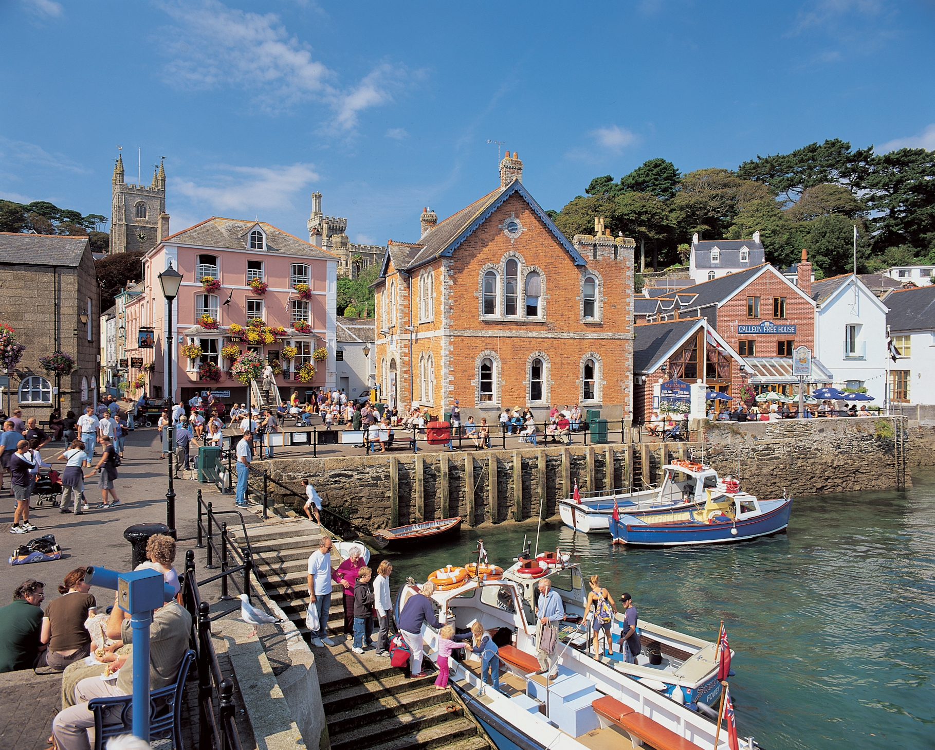 View of the harbour at Fowey © Paul Watts and Visit Cornwall